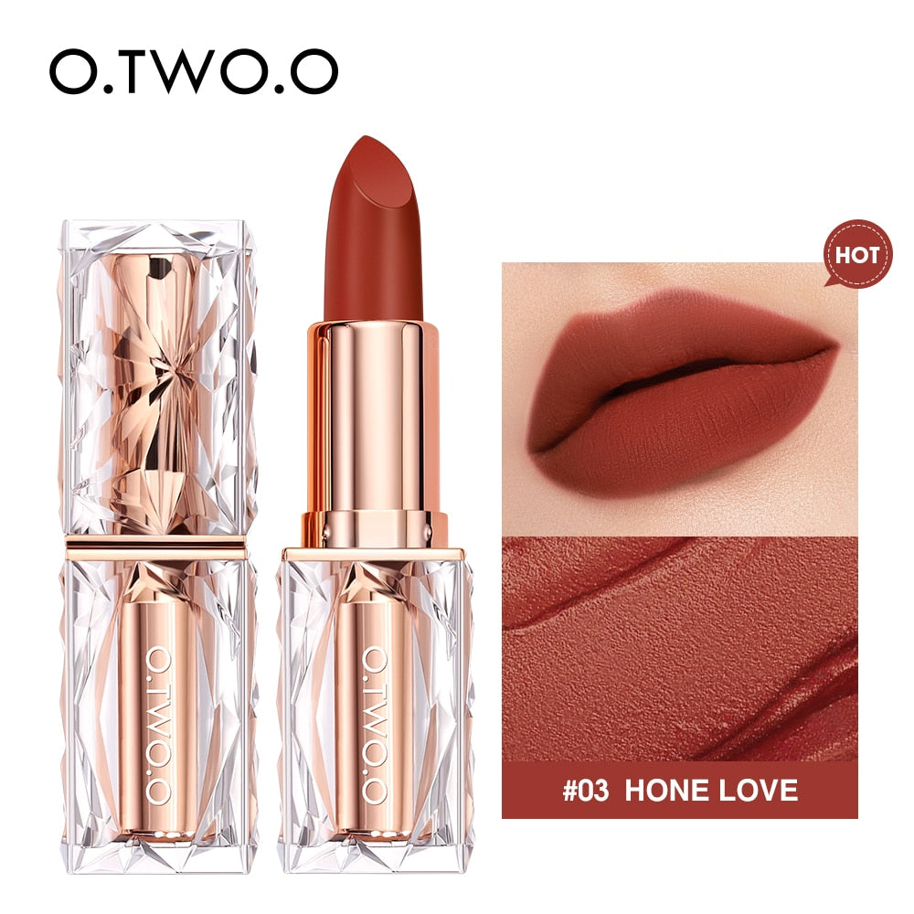 matte lipstick